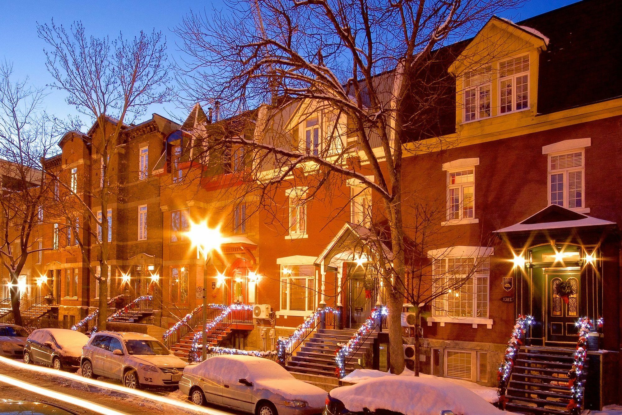 Auberge Les Bons Matins Hotel Montreal Exterior photo